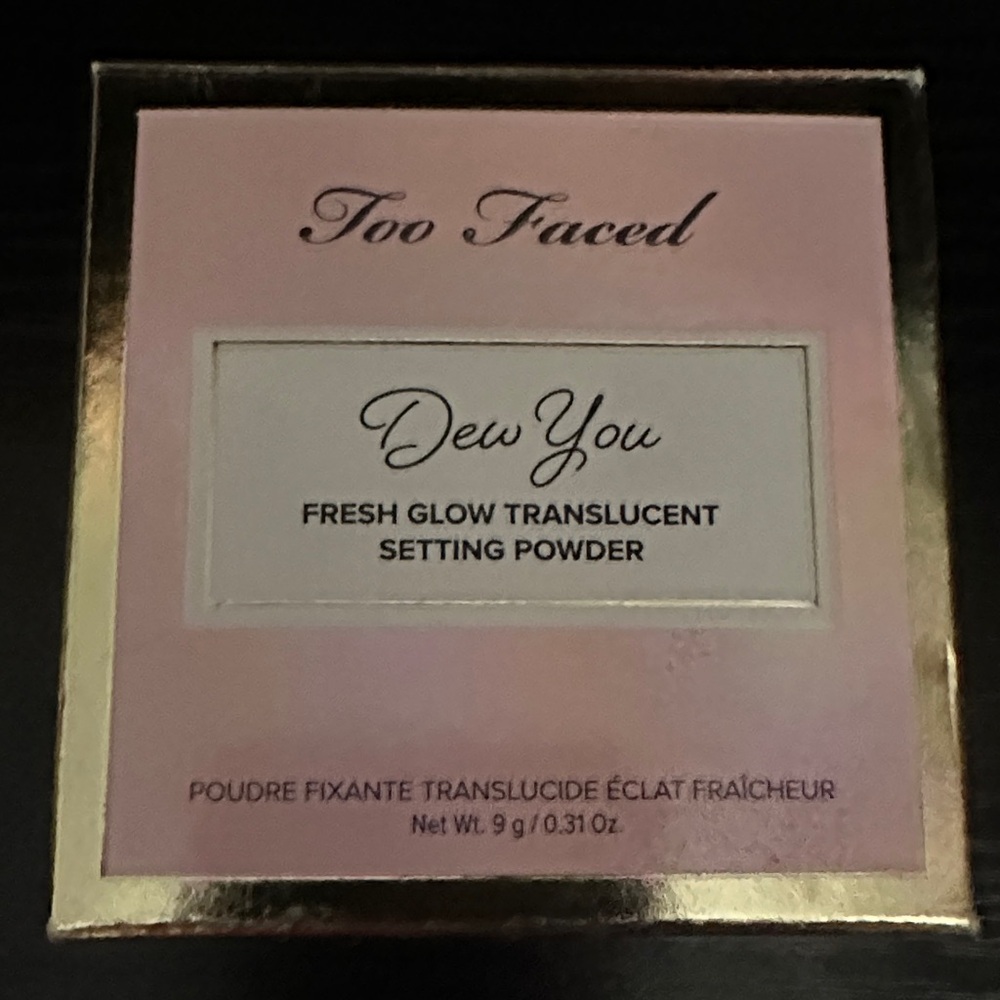 Pink Too Faced Dew You Fresh Glow Translucent Setting Powder “Radiant Pearl”